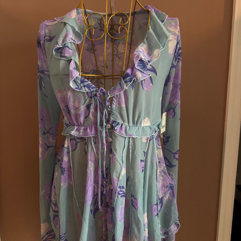 Floral Ruffle Tie-Front Top